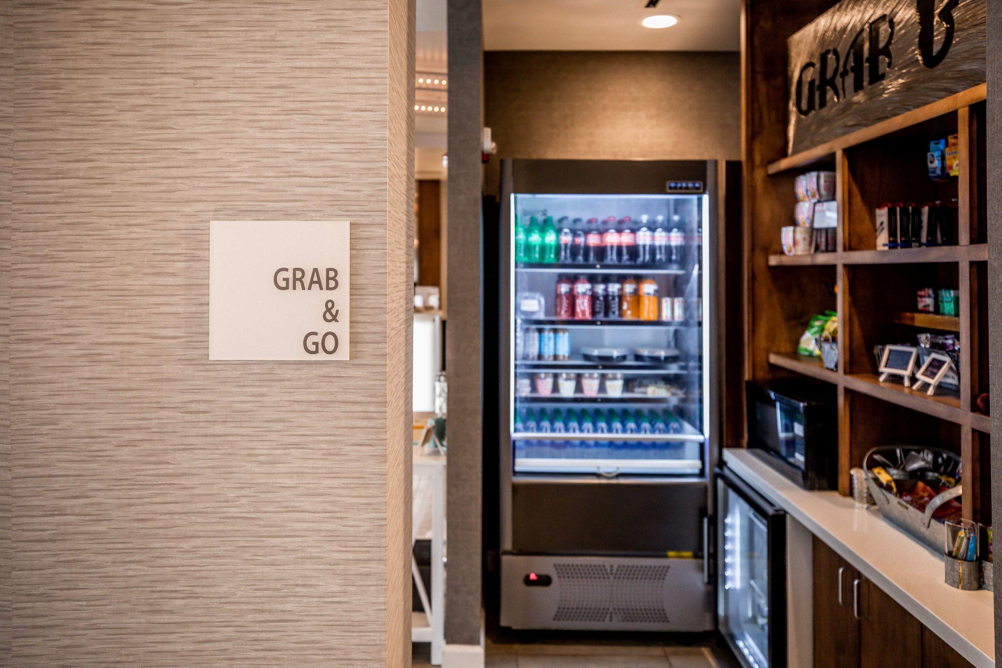 Hotel Indigo Harrisburg - Hershey By Ihg Bagian luar foto