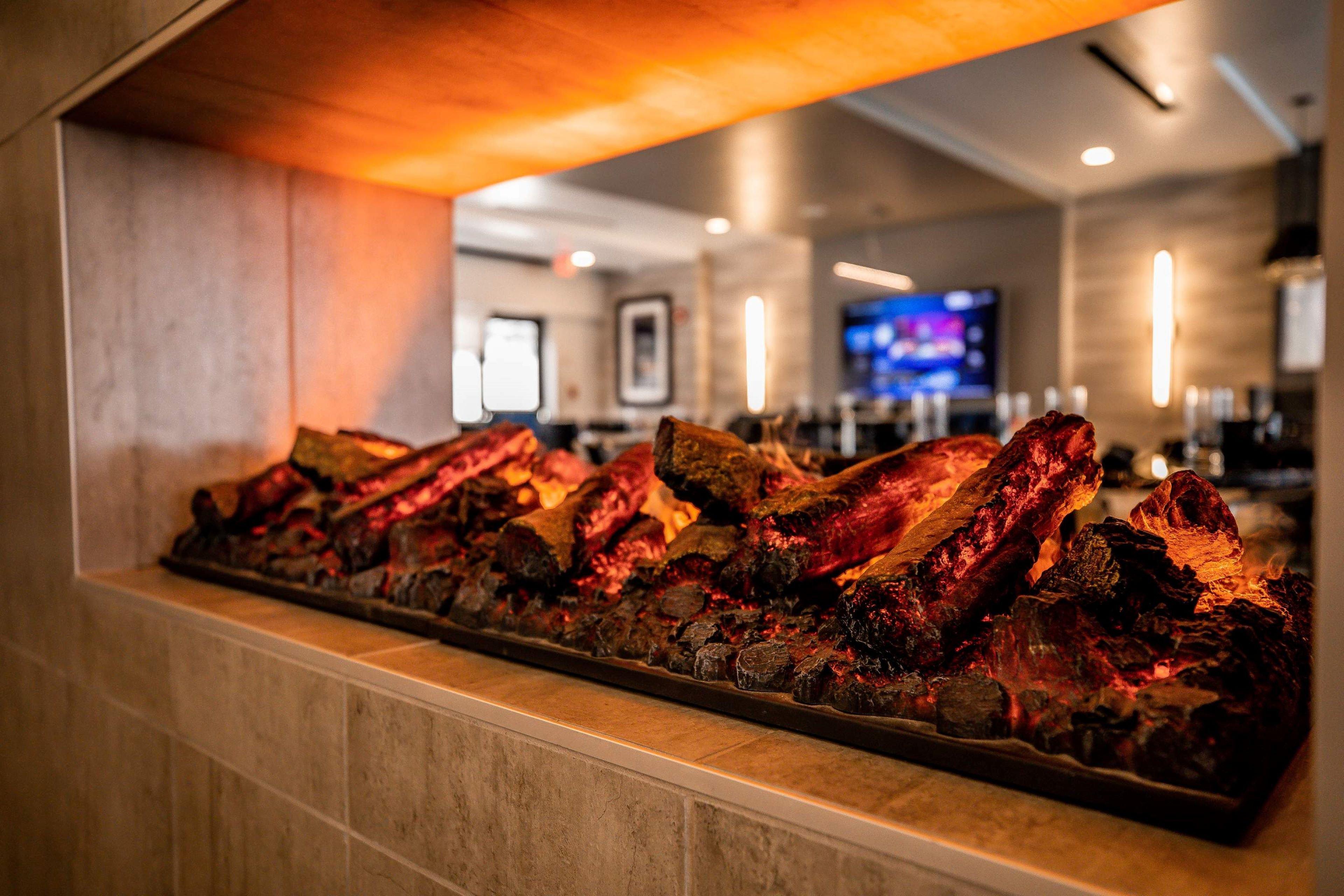 Hotel Indigo Harrisburg - Hershey By Ihg Bagian luar foto