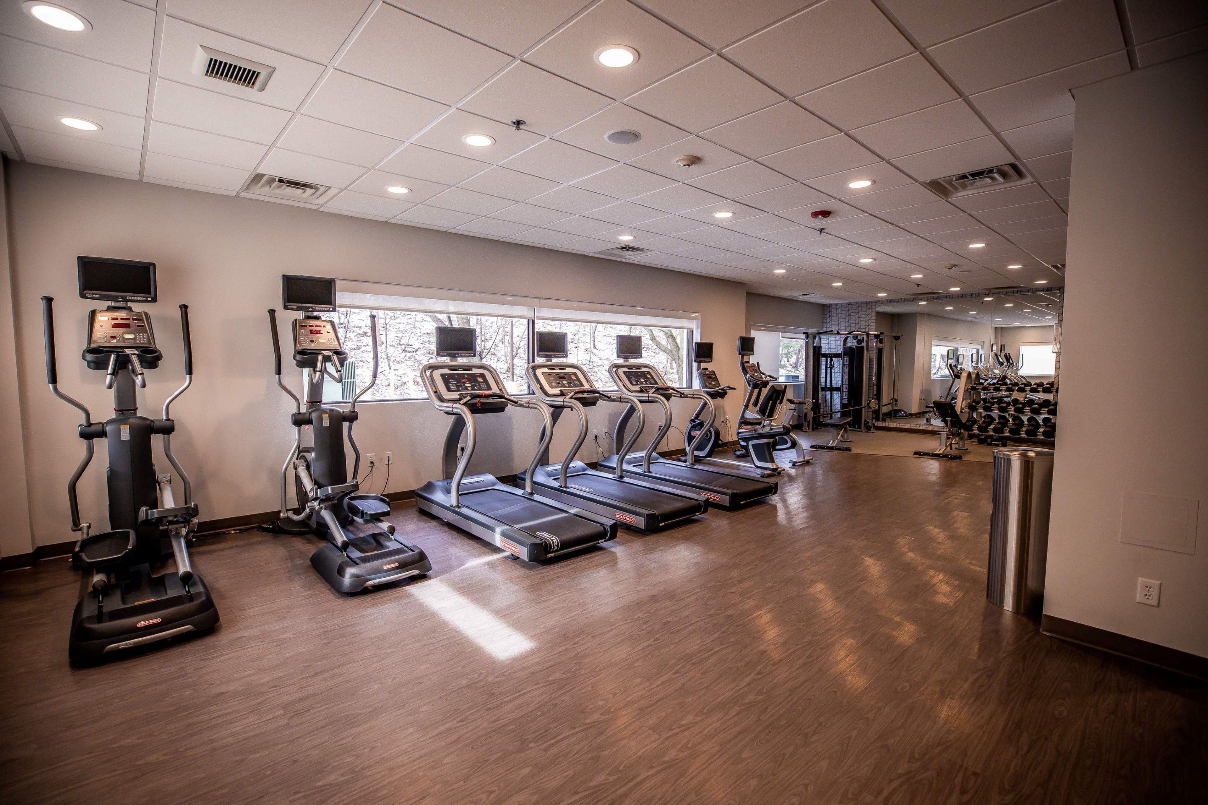 Hotel Indigo Harrisburg - Hershey By Ihg Bagian luar foto