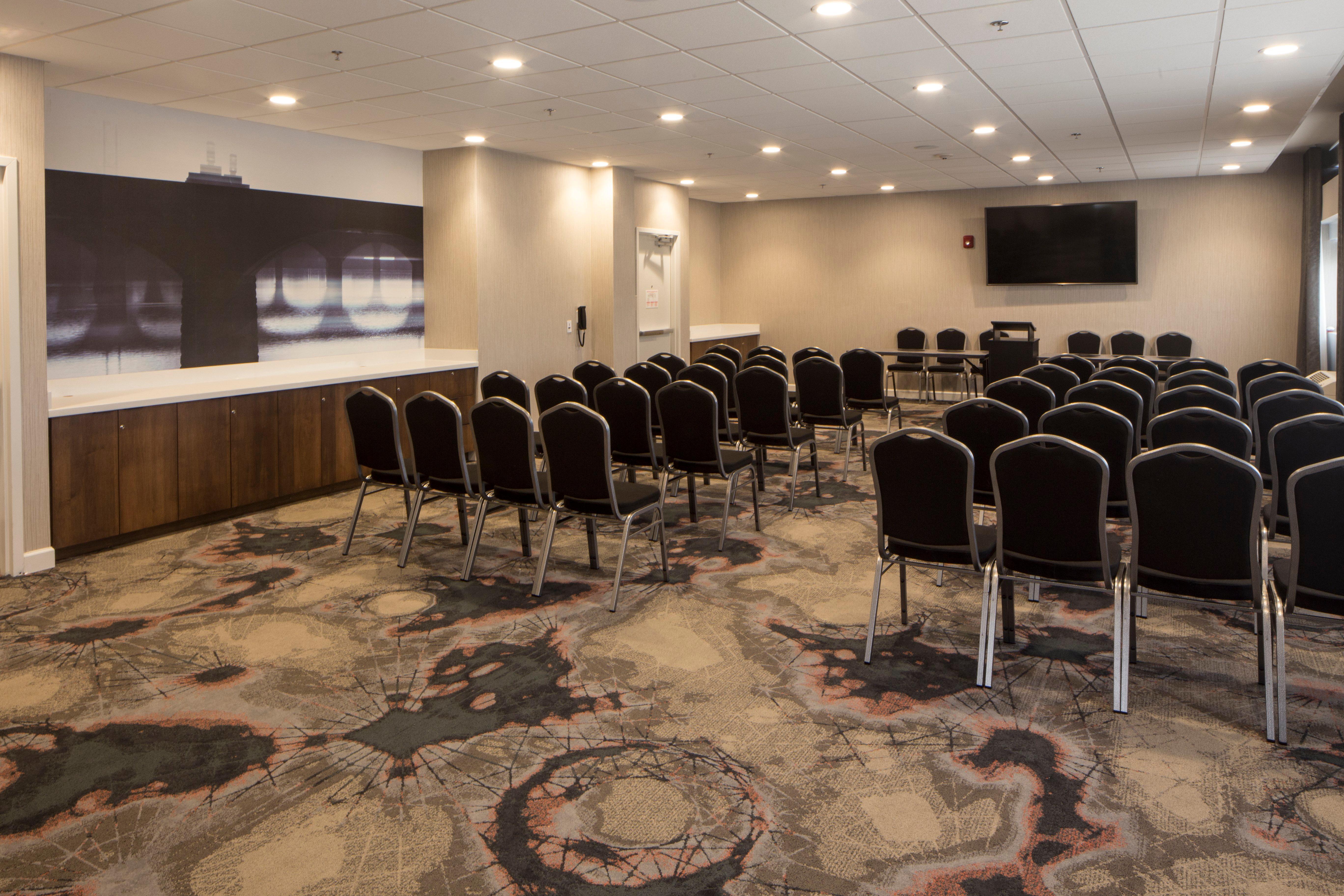 Hotel Indigo Harrisburg - Hershey By Ihg Bagian luar foto