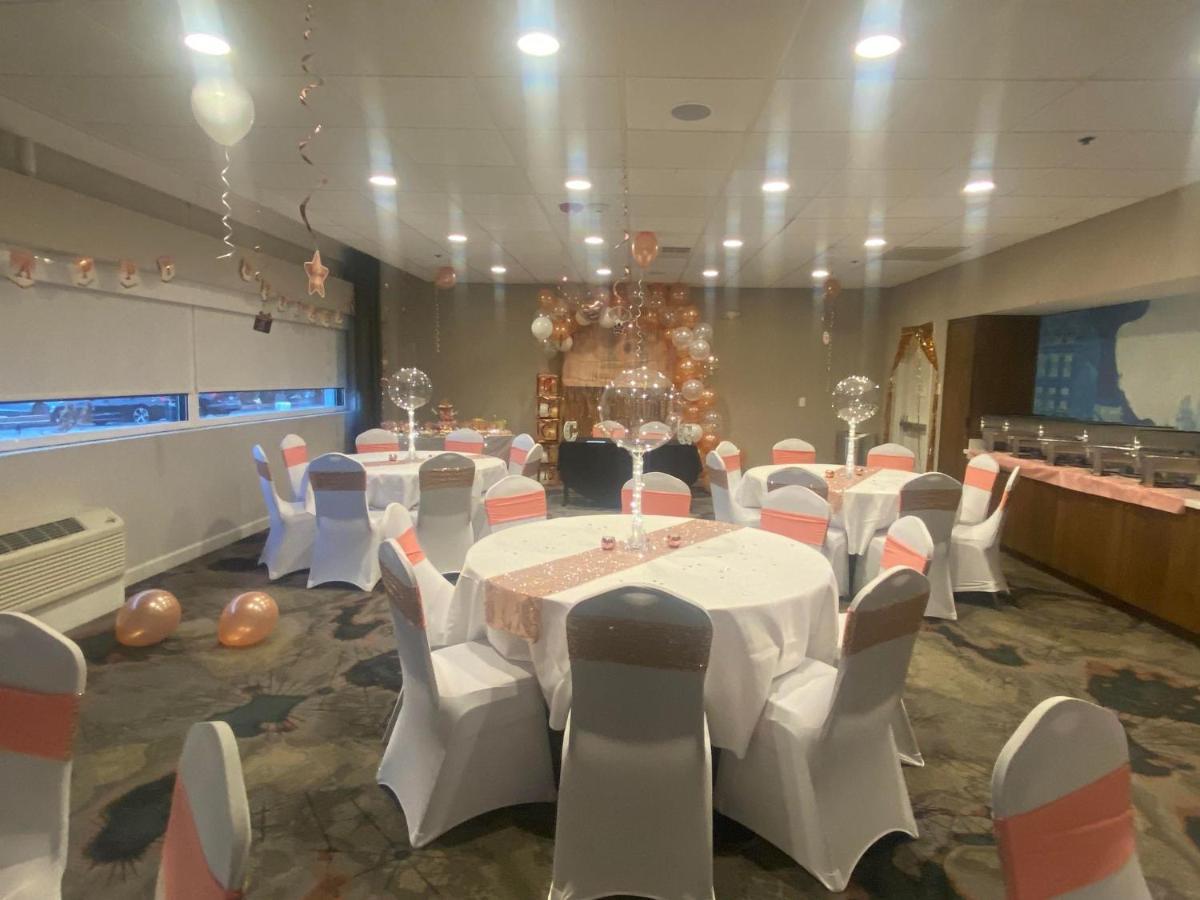 Hotel Indigo Harrisburg - Hershey By Ihg Bagian luar foto