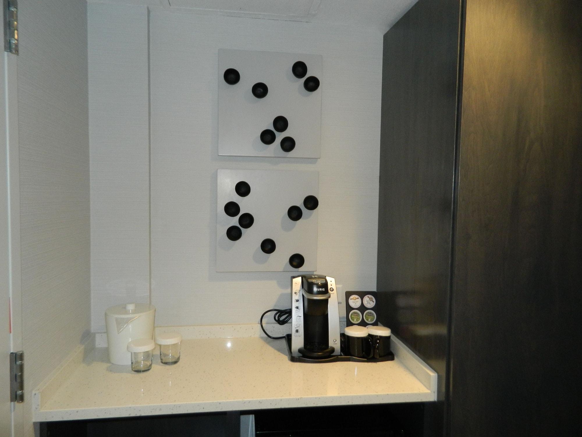 Hotel Indigo Harrisburg - Hershey By Ihg Bagian luar foto