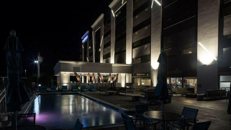 Hotel Indigo Harrisburg - Hershey By Ihg Bagian luar foto